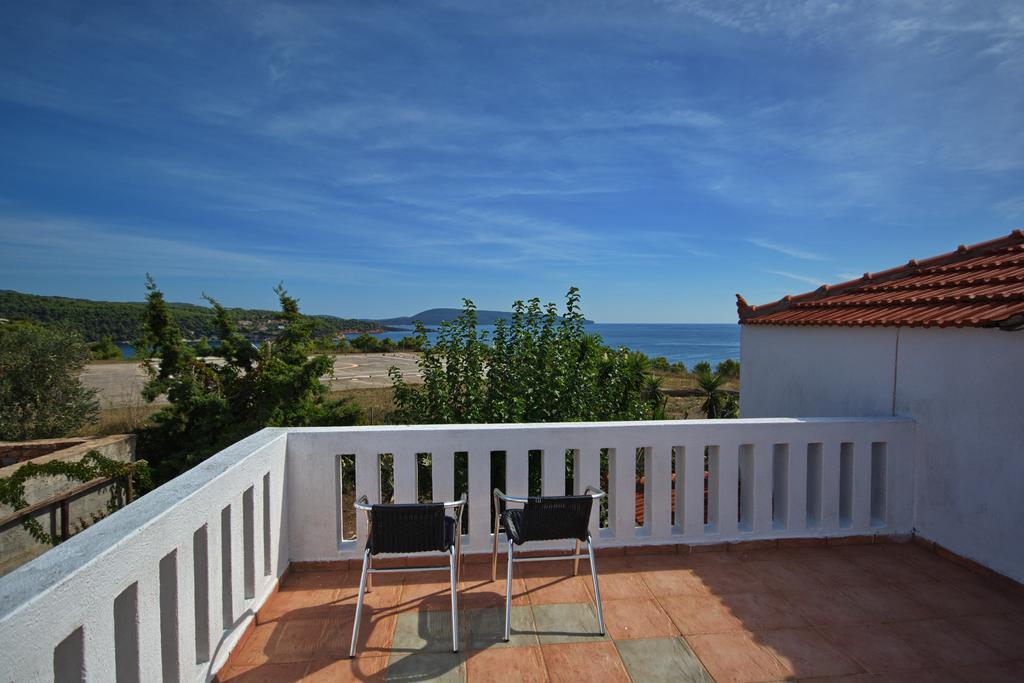 Kamelia Villas Votsi  Exterior foto